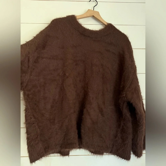Free People Harrison Bunny Fuzzy Oversized Crew Chocolate Brown NWOT Size L - Picture 5 of 8